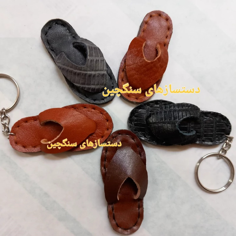 جاکلیدی صندل چرم طبیعی دست دوز