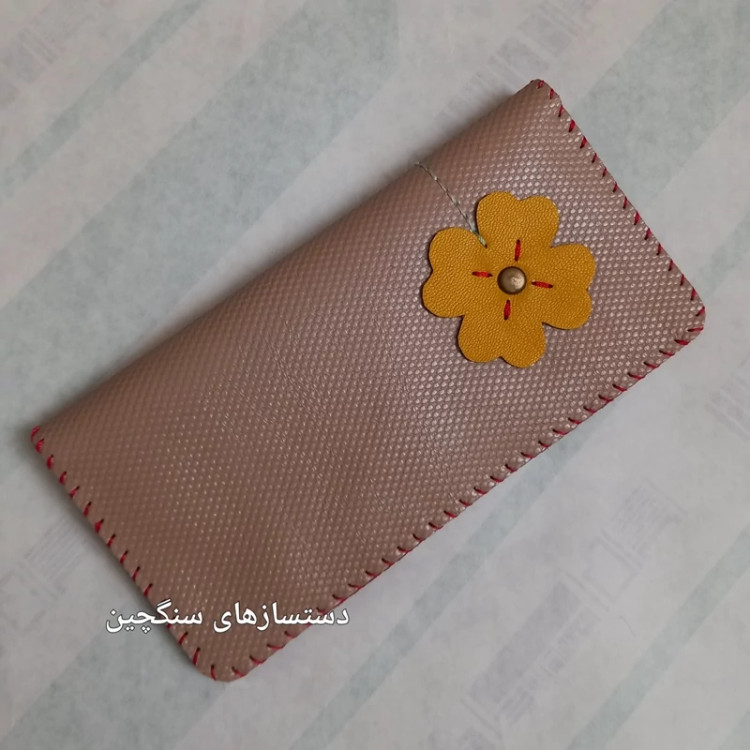 جاکارتی چرم طبیعی کیف پول چرم طبیعی گاو دست دوز طرح شاخه گل