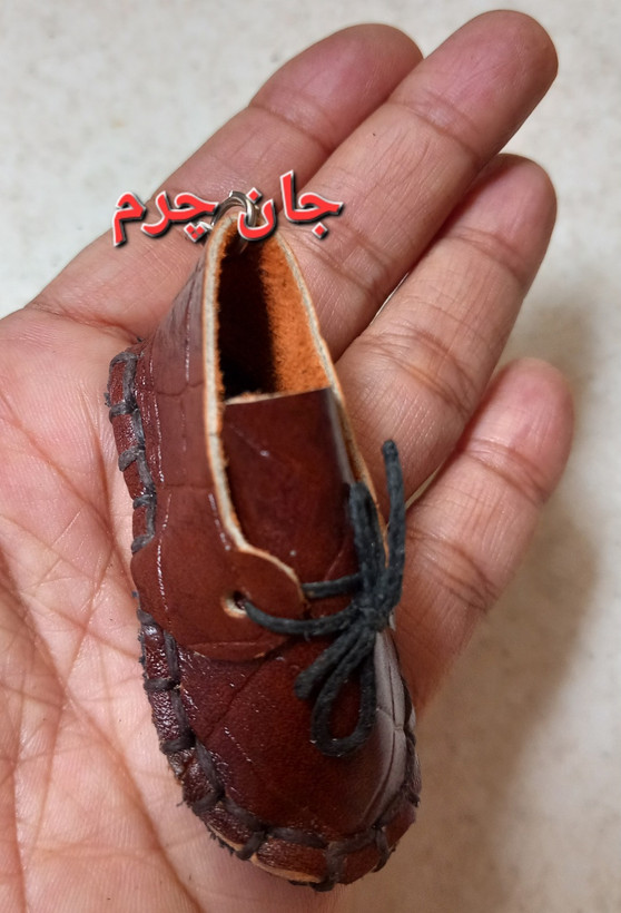 بسته ۱۰ عددی جاکلیدی چرم طبیعی طرح کفش، جاکلیدی عمده چرم طبیعی آویز کیف، آویز کلید